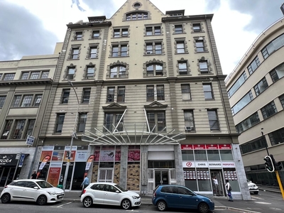 137m² Office To Let in Hycastle House, Cape Town City Centre