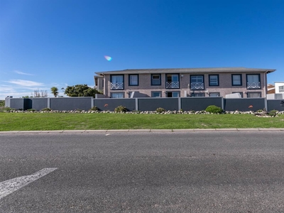 2 Bed Apartment in Myburgh Park