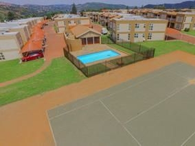2 Bedroom Townhouse For Sale in Mondeor