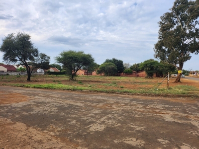 4,300m² Vacant Land For Sale in Golf View