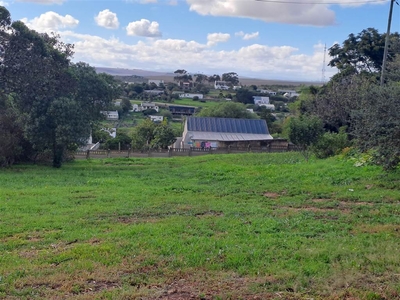 560 m² Land available in Napier