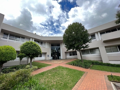760m² Office To Let in Woodmead