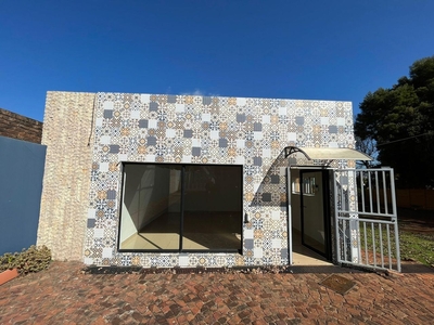 80m² Office To Let in Edenvale Central