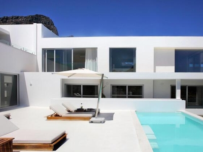 House For Rent In Camps Bay, Cape Town