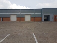 1,315m² Warehouse To Let in Clayville