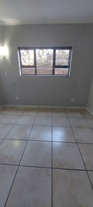 2 bedroom apartment to rent in Myburgh Park