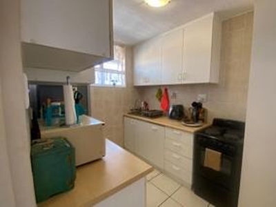 Apartment / Flat For Sale in Doonside, Kingsburgh