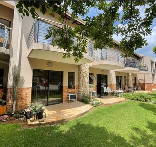 Apartment / Flat For Sale in Hazeldean, Pretoria