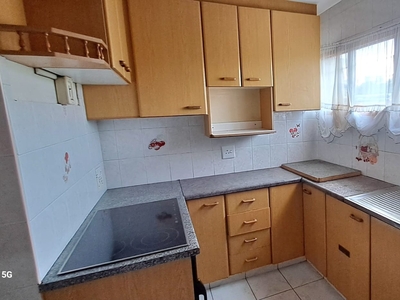 Apartment / Flat For Sale in Isipingo Hills, Isipingo