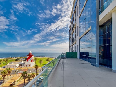 Apartment / Flat For Sale in Mouille Point, Cape Town