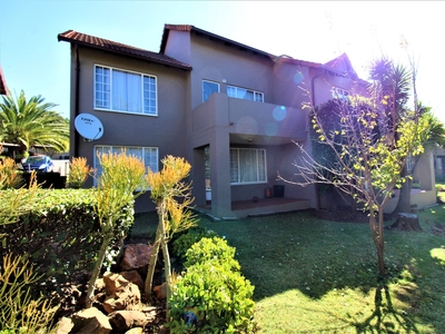 Apartment / Flat For Sale in Newlands, Pretoria
