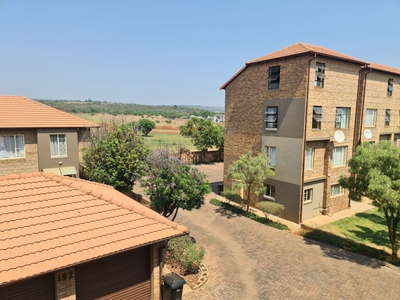 Apartment / Flat For Sale in Oukraal Estate, Pretoria