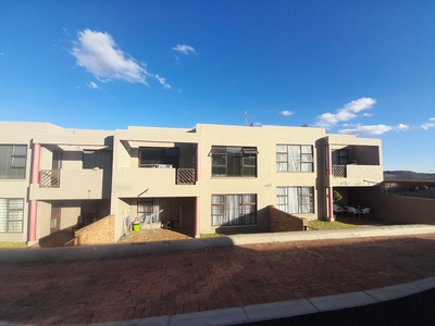 Apartment / Flat For Sale in Ridgeway, Johannesburg