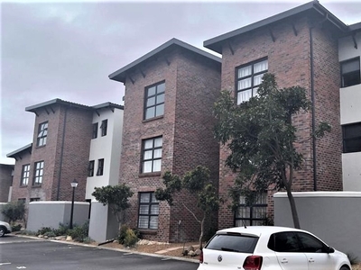 Apartment / Flat For Sale in Royal Ascot, Milnerton