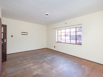 Apartment / Flat For Sale in Turffontein, Johannesburg