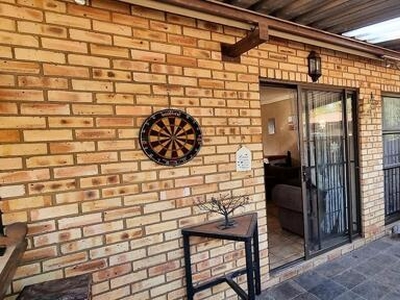 Apartment For Sale In Roodia, Sasolburg