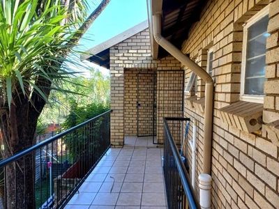 Apartment For Sale In Willow Park Manor, Pretoria