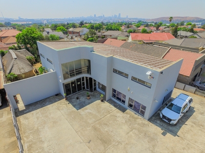 Commercial Property For Sale in Robertsham, Johannesburg