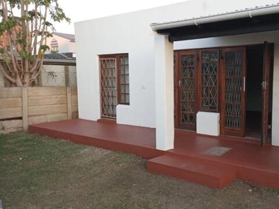 House For Rent In Jeffreys Bay Central, Jeffreys Bay
