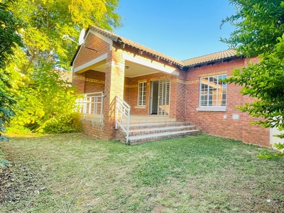 House For Sale in Equestria, Pretoria