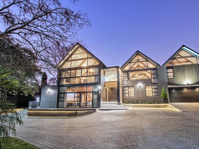 House For Sale in Faerie Glen, Pretoria