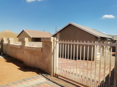 House For Sale in Gem Valley, Pretoria