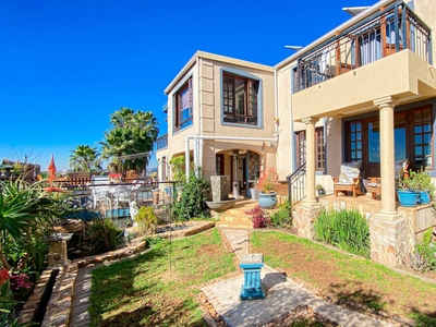 House For Sale in Greymont, Johannesburg