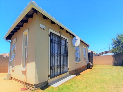 House For Sale in Klarinet, Witbank