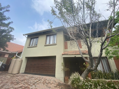 House For Sale in Kosmosdal, Centurion