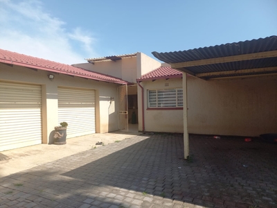 House For Sale in Mayberry Park, Alberton
