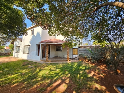 House For Sale in Meyerspark, Pretoria