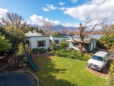 House For Sale in Natures Valley, Somerset West