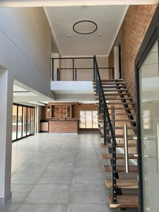 House For Sale in Olympus AH, Pretoria
