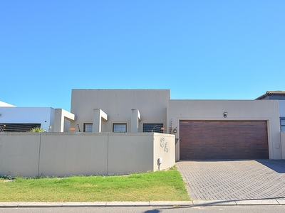 House For Sale in Parklands, Blouberg