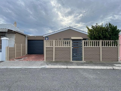 House For Sale In Portlands, Mitchells Plain