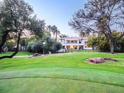 House For Sale in Silver Lakes Golf Estate, Pretoria