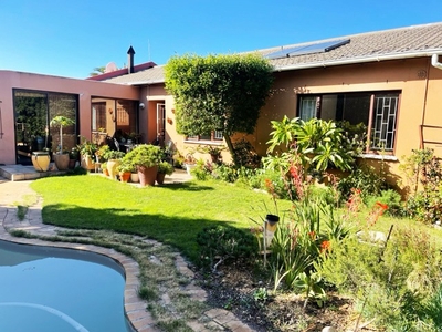 House For Sale in Table View, Blouberg