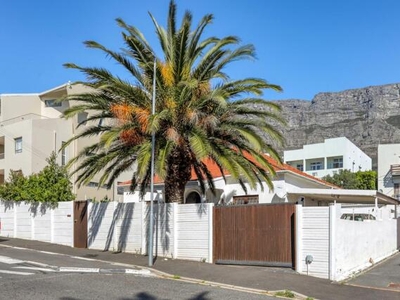 House For Sale In Vredehoek, Cape Town