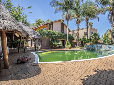 House For Sale in Waterkloof Ridge, Pretoria