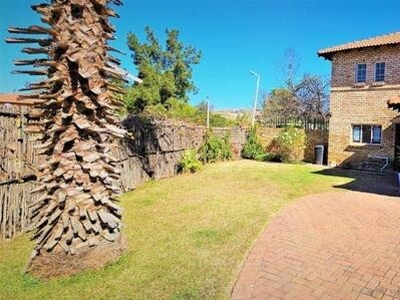 House For Sale In Waterval East, Rustenburg