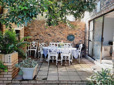 Townhouse For Rent In Walmer, Port Elizabeth