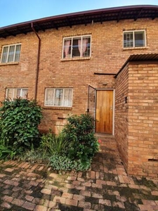 Townhouse For Rent In Wonderboom South, Pretoria
