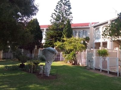Townhouse For Sale in Haddon, Johannesburg