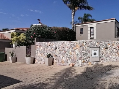 Townhouse For Sale in Meyersdal, Alberton