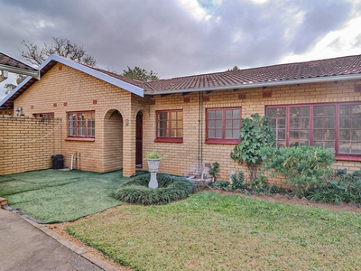 Townhouse For Sale in Prestbury, Pietermaritzburg