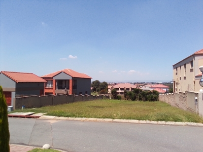 Vacant Land / Plot For Sale in South Crest, Alberton