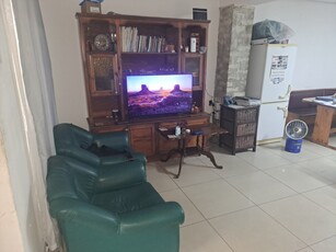 House For Sale in Manenberg, Cape Town