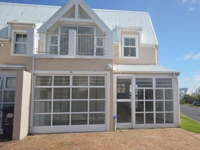 3 Bedroom duplex townhouse - freehold to rent in Guldenland, Strand