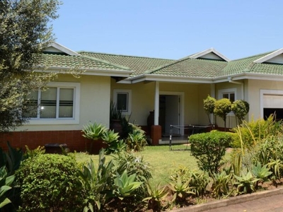 3 Bedroom townhouse - sectional to rent in Mount Edgecombe