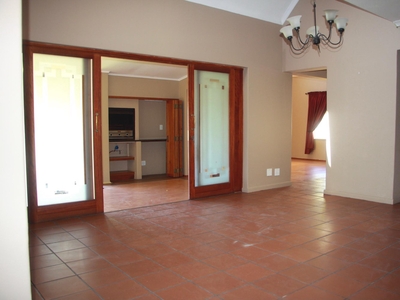 4 bedroom house to rent in West Beach (Blouberg)